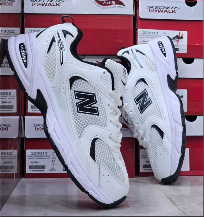 کتونی نیوبالانس ۵۳۰/ new balance 530/ساخت ویتنام/ست اسپرت مناسب پیاده رویی،دویدن ،رانینگ/سایز ۳۷تا ۴۵ همراه با جعبه بارکد دار فروش بصورت عمده و تک