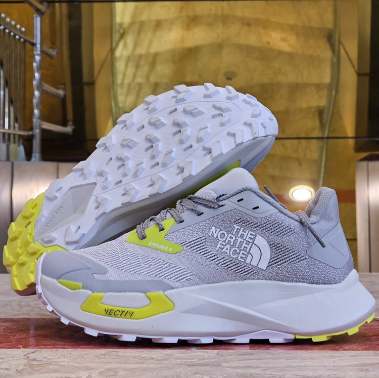 نورث فیسThe North Face Vectiv Enduris 4/ساخت ویتنام/سایز بندی ۴۰ تا ۴۵ فروش عمده و تک