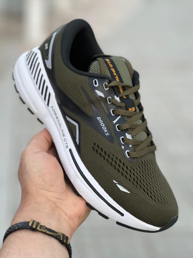 کتونی بروکس ادرنالین23/Brooks Adrenaline 23/ساخت ویتنام/سایز:۴۰ الی ۴۵/عمده وتک باجعبه بارکددار