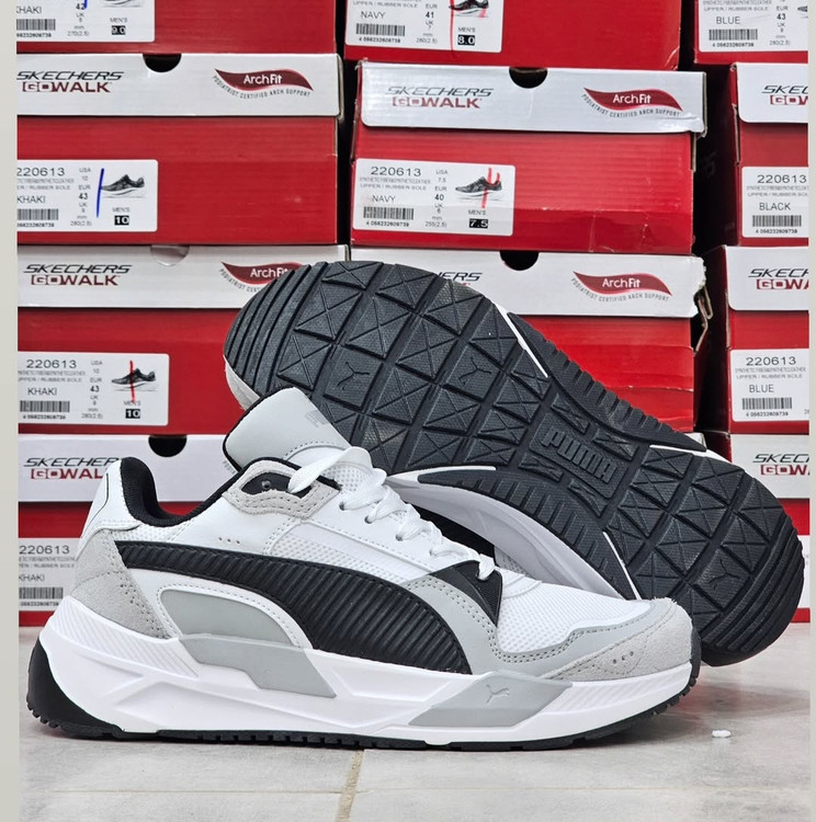 کفش ویتنامی پوما ترینیتی 2/puma trinity 2/ساخت ویتنام/سایز ۴۰ الی ۴۵فروش ویژه