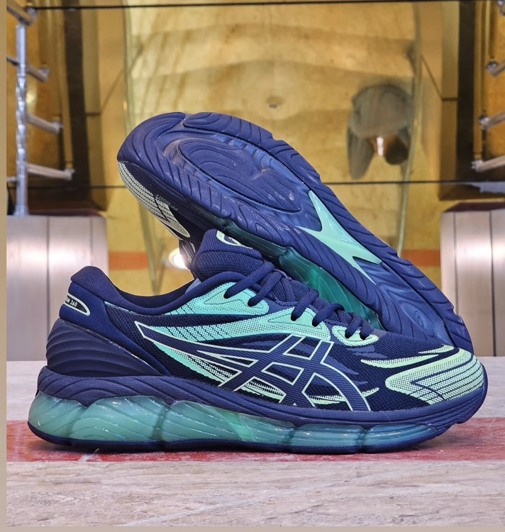 کتونی اسیکس ژل کوانتوم 180/ASICS GEL-Quantum 180/ساخت ویتنام/سایز 40 الی 45/فروش عمده و تک