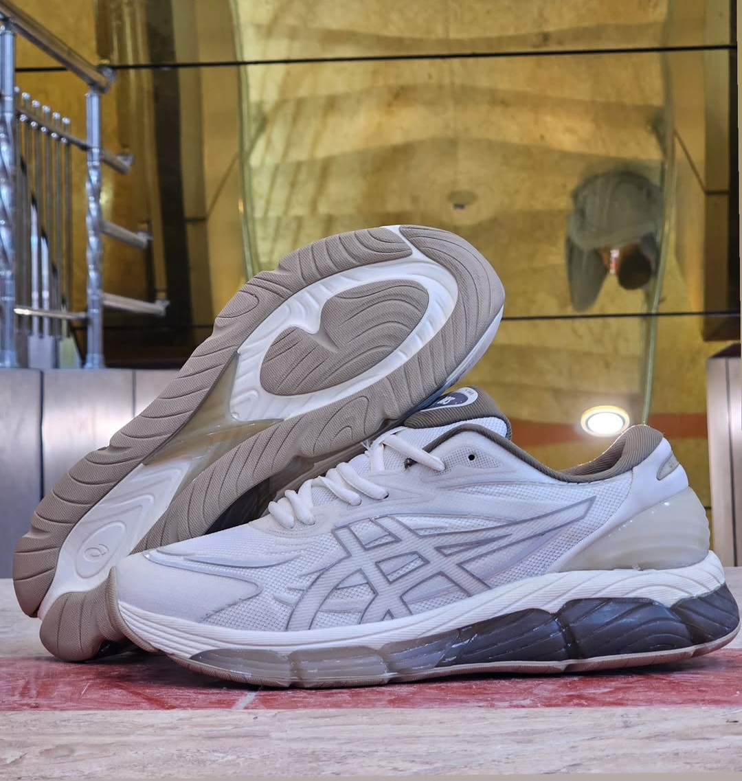 اسیکس ژل کوانتوم 180/ASICS GEL-Quantum 180/ساخت ویتنام/سایز 40 الی 45/فروش عمده و تک