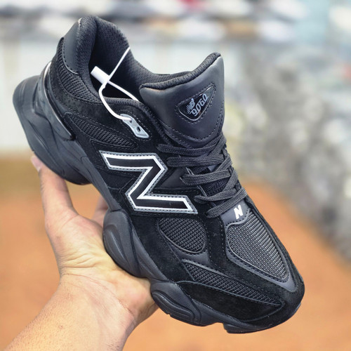 کفش نیوبالانس ۹۰۶۰/new balance 9060 /سایز ۴۰ تا ۴۵/ساخت ویتنام/فروش عمده و تک