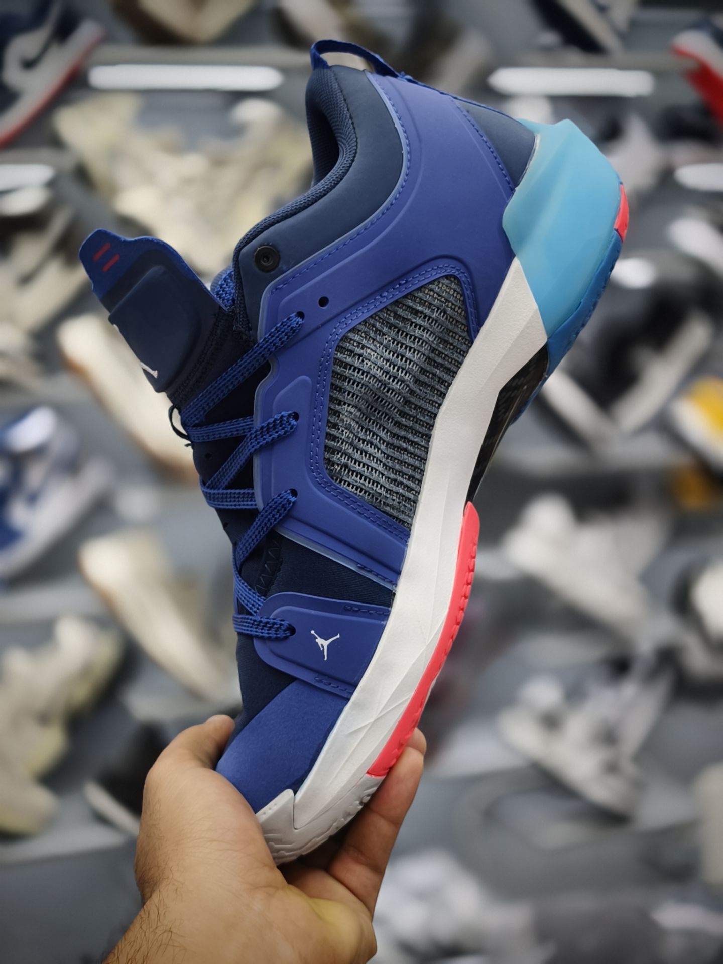 کتونی نایک ایر جردن / shoes nike air Jordan / با جعبه / سایز ۴۰ ۴۱ ۴۲ ۴۳ ۴۴
