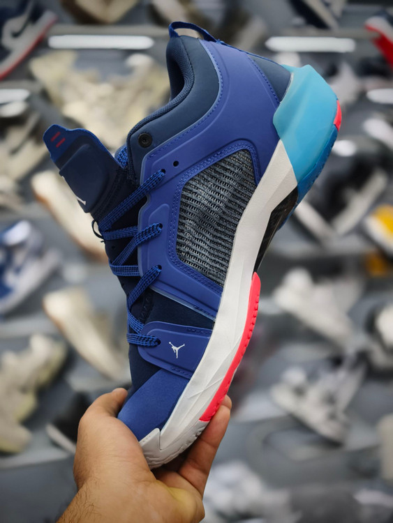 کتونی نایک ایر جردن / shoes nike air Jordan / با جعبه / سایز ۴۰ ۴۱ ۴۲ ۴۳ ۴۴