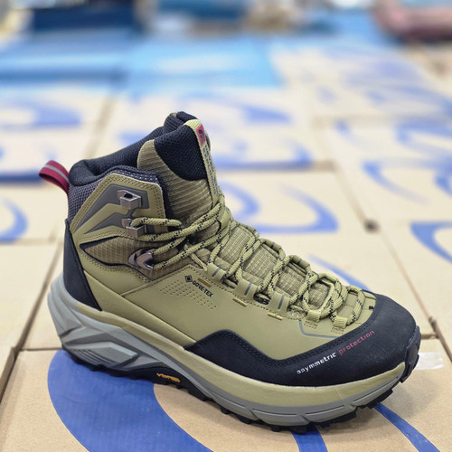 بوت کوهنوردی و طبیعت گردی نورث فیس / ضد آب و رویه گورتکس / زیره ویبرام / ضمانت کیفیت / the north face / سایز ۴۰ ۴۱ ۴۲ ۴۳ ۴۴ ۴۵