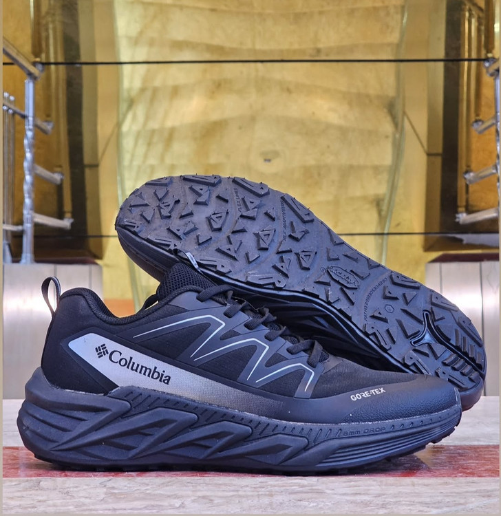 کفش کلمبیا/Columbia Vietnam /ساخت ویتنام/ زیره ویبرام / رویه چرم ضد آب و گورتکس / ضمانت کیفیت کالا / سایز ۴۰تا ۴۵ کپی