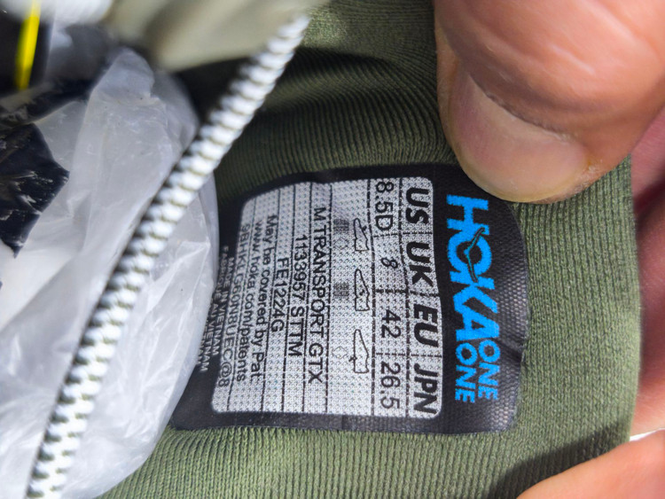 کتونی هوکا ترنسپورت مسترکوالیتی/ زیره ویبرام ضد آب کیفیت عالی/سایز 40 تا 45/Hoka Transport/فروش عمده و تک