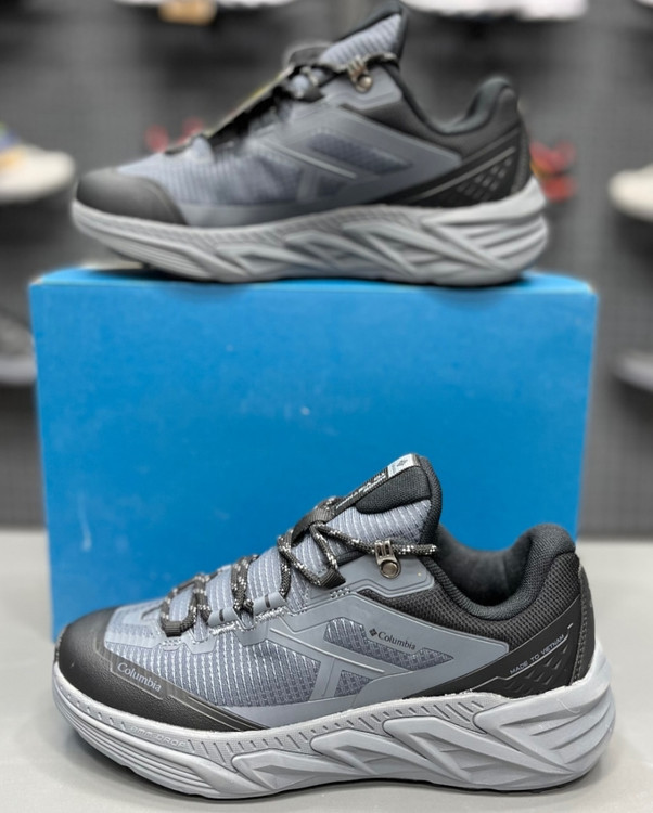 کفش کلمبیا گورتکس ضد آب زیره ویبرام ،ساخت ویتنام سایز ۴۰ تا۴۵ Colombia kailas mountain wander _2 GTX low waterproof Trekking shoes vietnam .فروش بصورت عمده و تک