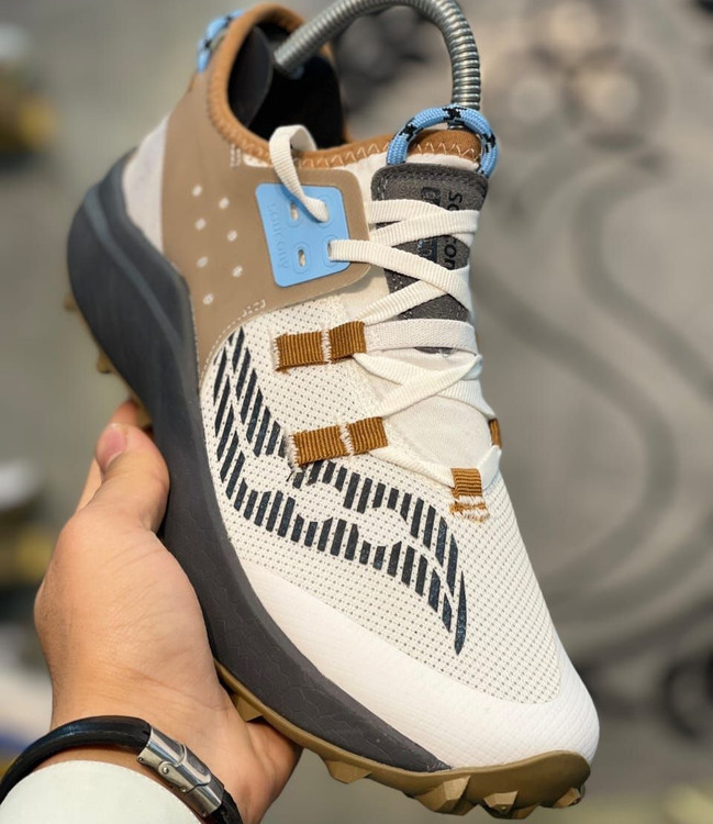 کتونی ویتنامی تراکینگ ساکونی اندورفین ریفت saucony endorphin rift / ضمانت کیفیت کالا / تک و عمده / سایز ۴۰ الی ۴۵