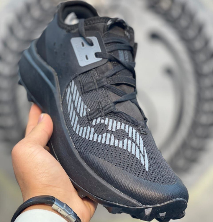 کتونی ویتنامی تراکینگ ساکونی اندورفین ریفت saucony endorphin rift/ساخت ویتنام/ضمانت کیفیت کالا/تکی و عمده / سایز ۴۰ الی ۴۵/فروش ویژه