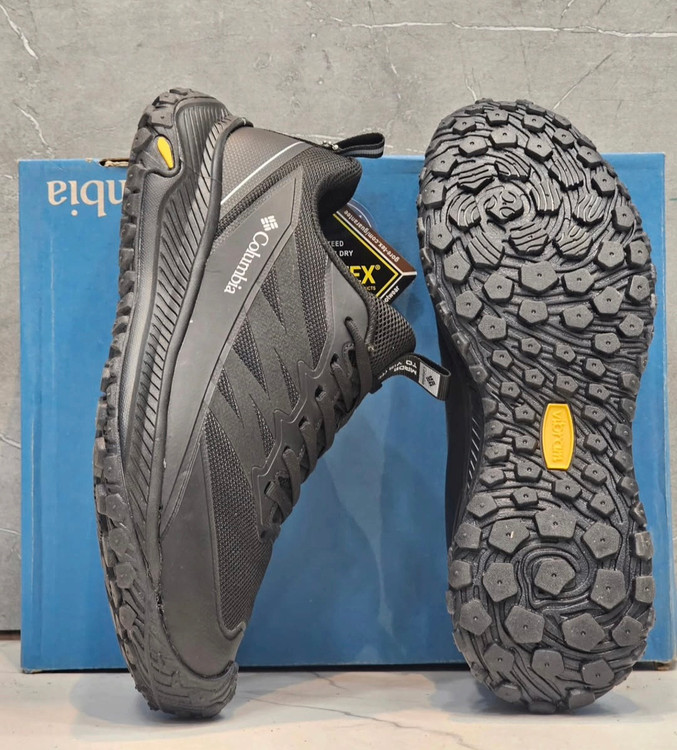 کتونی کلمبیا/Columbia waterproof/ضد آب گورتکس ساخت ویتنام/سایز 40 الی 45/فروش عمده و تک