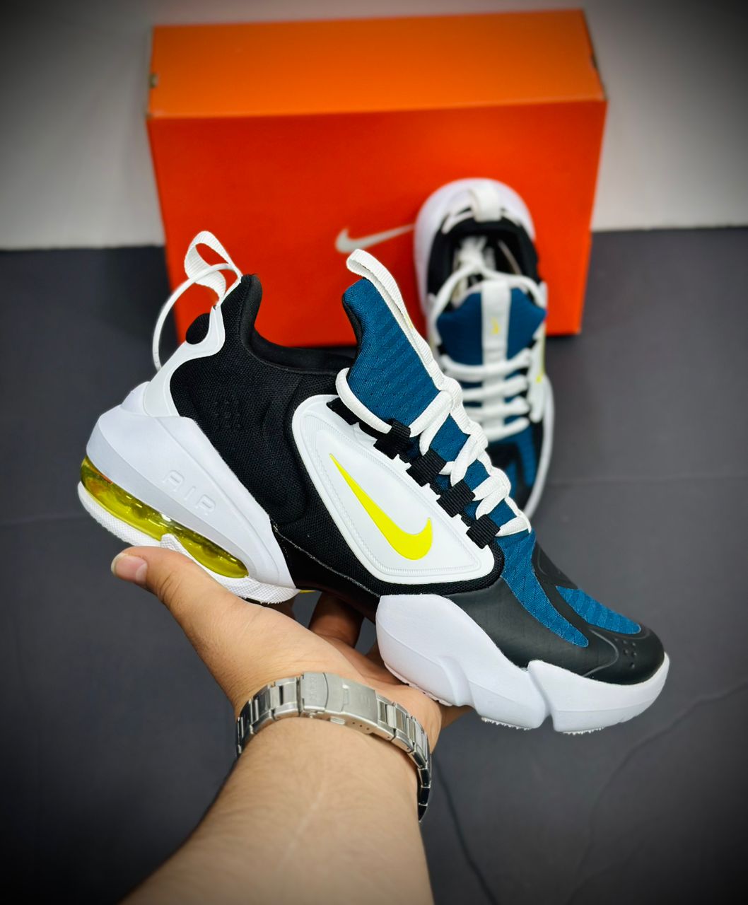 نایک ایرمکس آلفا ساواج Nike air max alpha savageساخت ویتنام سایز ۴۰ تا ۴۵ فروش بصورت تکی و عمده