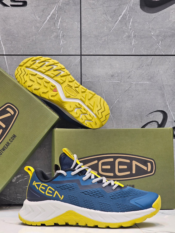 کتونی کن ورساکور اسپید مسترکوالیتی/ KEEN Versacore Speed/ سایز 39 الی 45/ فروش عمده و تک