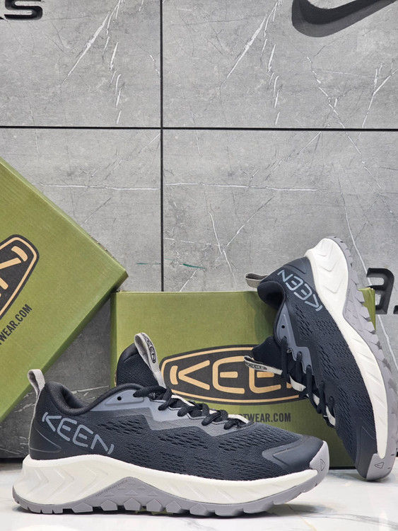 کتونی کن ورساکور اسپید مسترکوالیتی/ KEEN Versacore Speed/ سایز 39 الی 45/ فروش عمده و تک