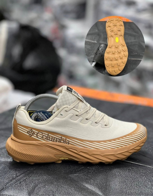 کتونی کلمبیا تراکینگ گورتکس /Columbia GORE-TEX Vietnam/ساخت ویتنام/ زیره ویبرام / رویه گورتکس / ضمانت کیفیت کالا / سایز ۴۰الی ۴۵