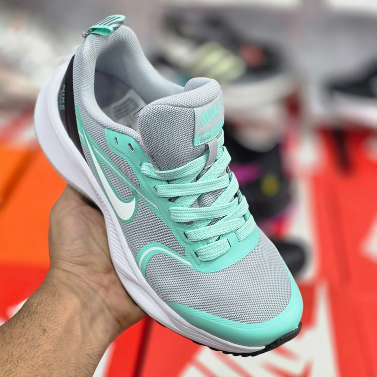 کتونی ویتنامی نایک زوم ایکس/Nike Zoom X/مسترکوالیتی A/سایز۳۷الی ۴۰/ فروش تکی و عمده