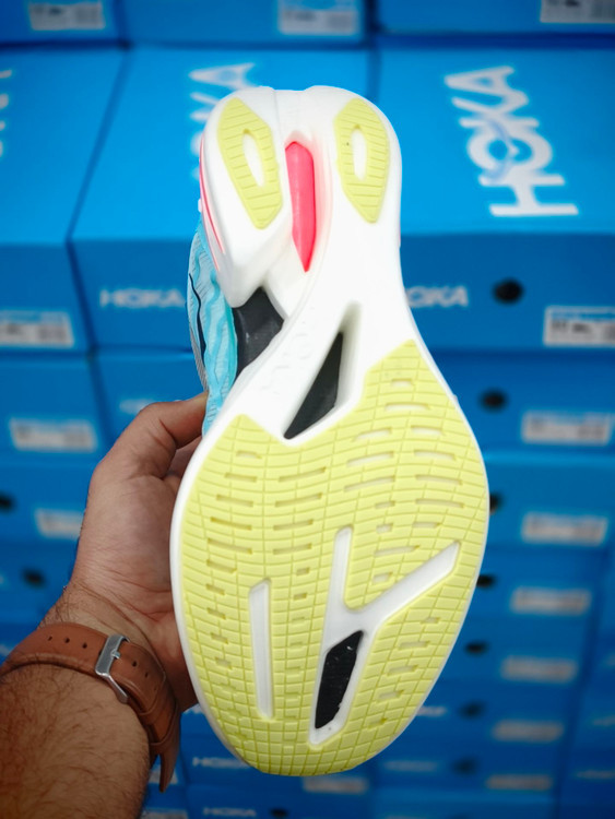 کتونی ویتنامی هوکا سیلو ایکس وان HOKA Cielo X1 / ضمانت وارداتی ویتنام و کیفیت بالا / سایز ۴۰ الی ۴۵