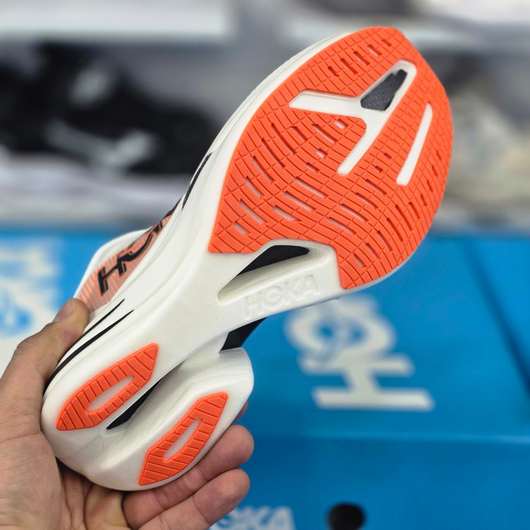 کتونی ویتنامی هوکا سیلو ایکس وان HOKA Cielo X1 / ضمانت وارداتی ویتنام و کیفیت بالا / سایز ۴۰ الی ۴۵