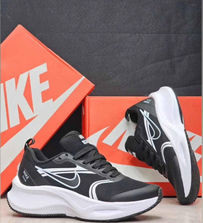 کتونی ویتنامی نایک زوم ایکس/Nike Zoom X/مسترکوالیتی A/سایز۳۷الی ۴۰/ فروش تکی و عمده
