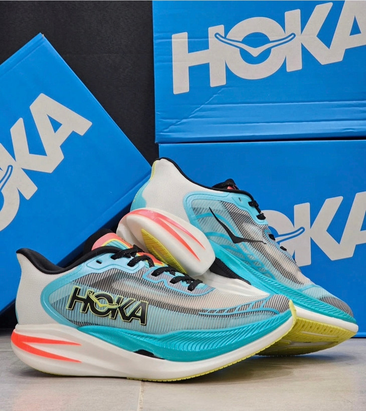 کتونی ویتنامی هوکا سیلو ایکس وان HOKA Cielo X1 / ضمانت وارداتی ویتنام و کیفیت بالا / سایز ۴۰ الی ۴۵