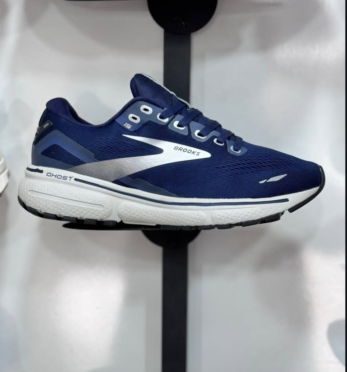 کتونی بروکس گاست ۱۵/ساخت ویتنام وارداتی/Brooks Ghost 15/ سایز ۳۶الی ۴۵ /فروش تکی و عمده