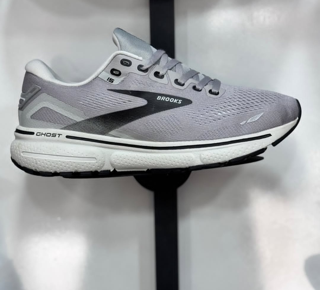 کتونی بروکس گاست ۱۵/ساخت ویتنام وارداتی/Brooks Ghost 15/ سایز ۳۶الی ۴۵ /فروش تکی و عمده