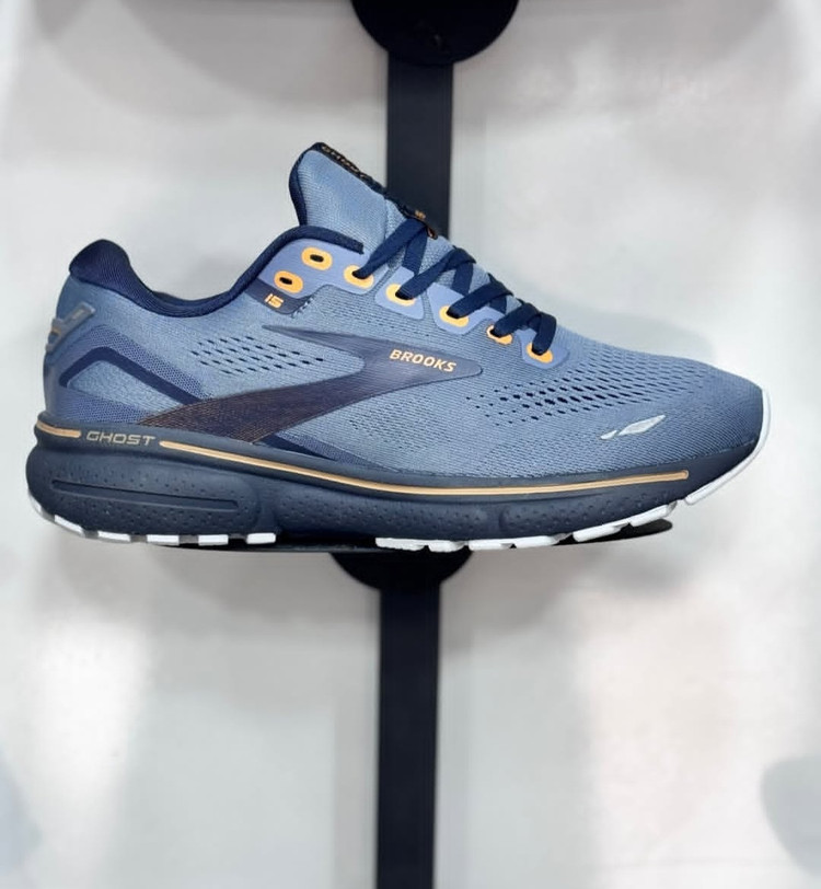 کتونی بروکس گاست ۱۵/ساخت ویتنام وارداتی/Brooks Ghost 15/ سایز ۳۶الی ۴۵ /فروش تکی و عمده