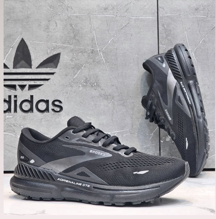 کتونی ویتنامی بروکس آدرنالین جی تی اس ۲۳/Brooks Adrenaline GTS 23/ساخت ویتنام/سایز۳۶تا ۴۵/ فروش تکی و عمده