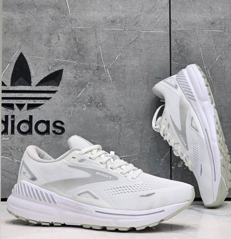 کتونی ویتنامی بروکس آدرنالین جی تی اس ۲۳/Brooks Adrenaline GTS 23/ساخت ویتنام/سایز۳۶تا ۴۵/ فروش تکی و عمده