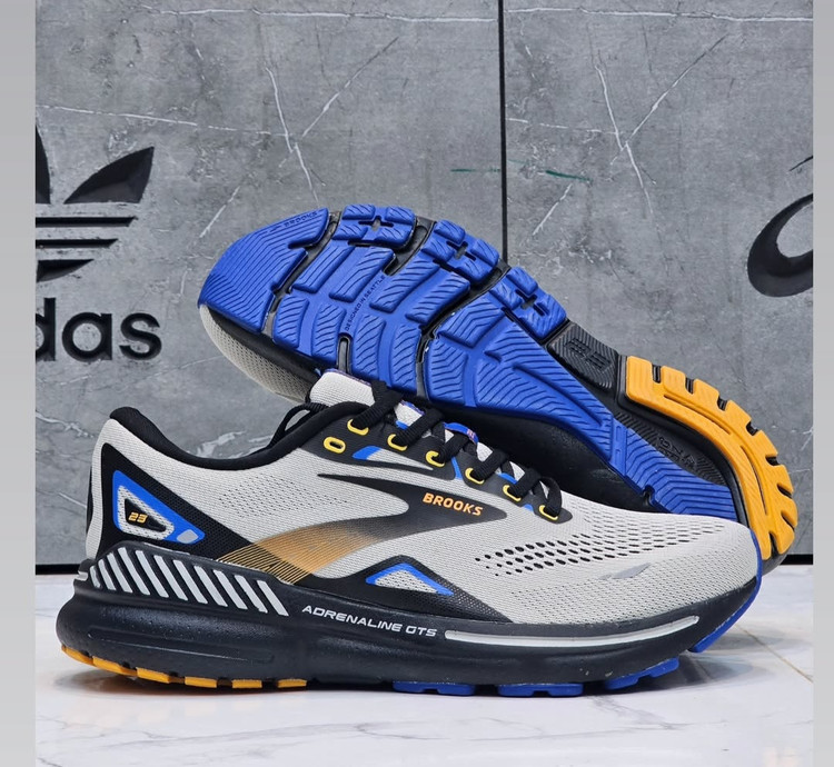 کفش بروکس آدرنالین جی تی اس ۲۳/Brooks Adrenaline GTS 23/ساخت ویتنام/سایز۳۶تا ۴۵/ فروش تکی و عمده