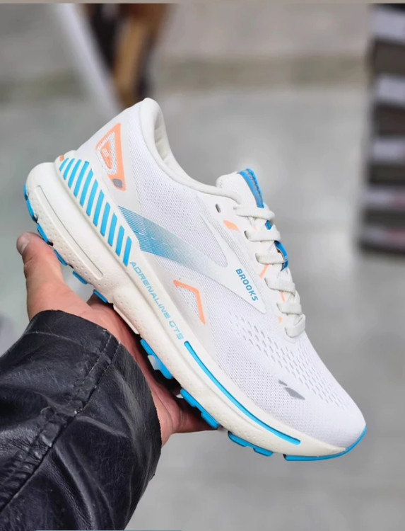 کفش بروکس آدرنالین جی تی اس ۲۳/Brooks Adrenaline GTS 23/ساخت ویتنام/سایز۳۶تا ۴۵/ فروش تکی و عمده