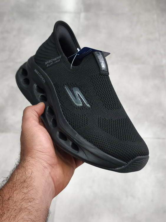 کتونی اسکیچرز اسلیپ اینس/Skechers slip ins/ساخت ویتنام/سایز ۴۰الی۴۵/فروش ویژه تکی و عمده