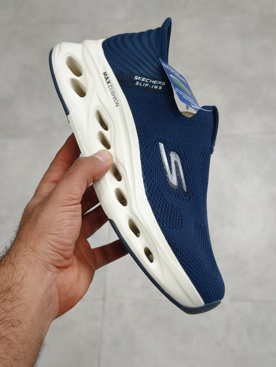کتونی اسکیچرز اسلیپ اینس/Skechers slip ins/ساخت ویتنام/سایز ۴۰الی۴۵/فروش ویژه تکی و عمده