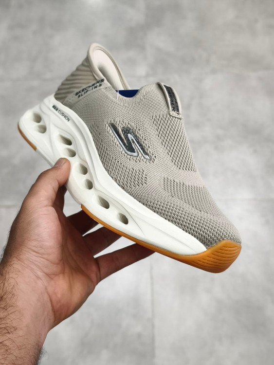 کتونی اسکیچرز اسلیپ اینس/Skechers slip ins/ساخت ویتنام/سایز ۴۰الی۴۵/فروش ویژه تکی و عمده