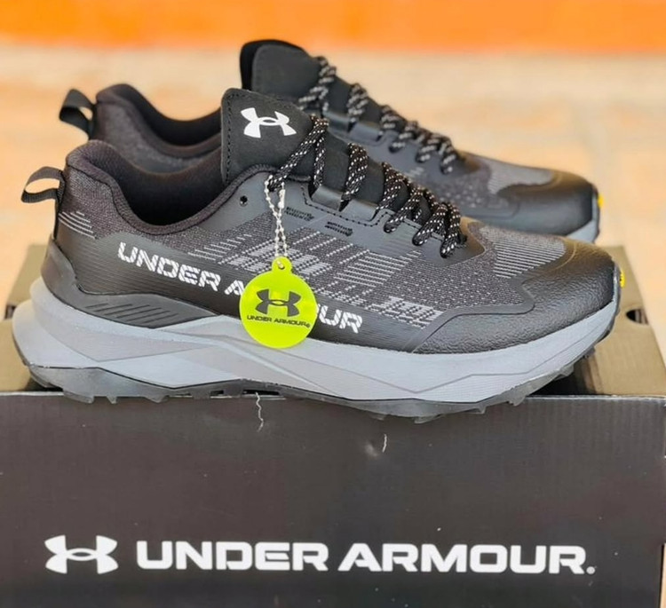 کتونی آندرامور/Under Armour/ساخت ویتنام/سایز ۴۰ الی ۴۵/فروش تکی و عمده