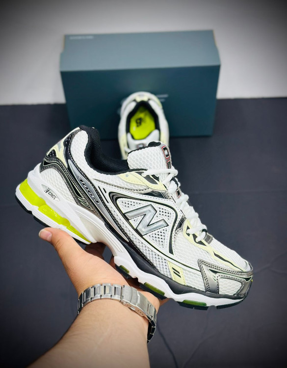 کتونی نیوبالانس ۱۹۰۴تور درشت/Newbalance 1904/ساخت ویتنام/سایز ۴۰الی۴۵/فروش تکی و عمده