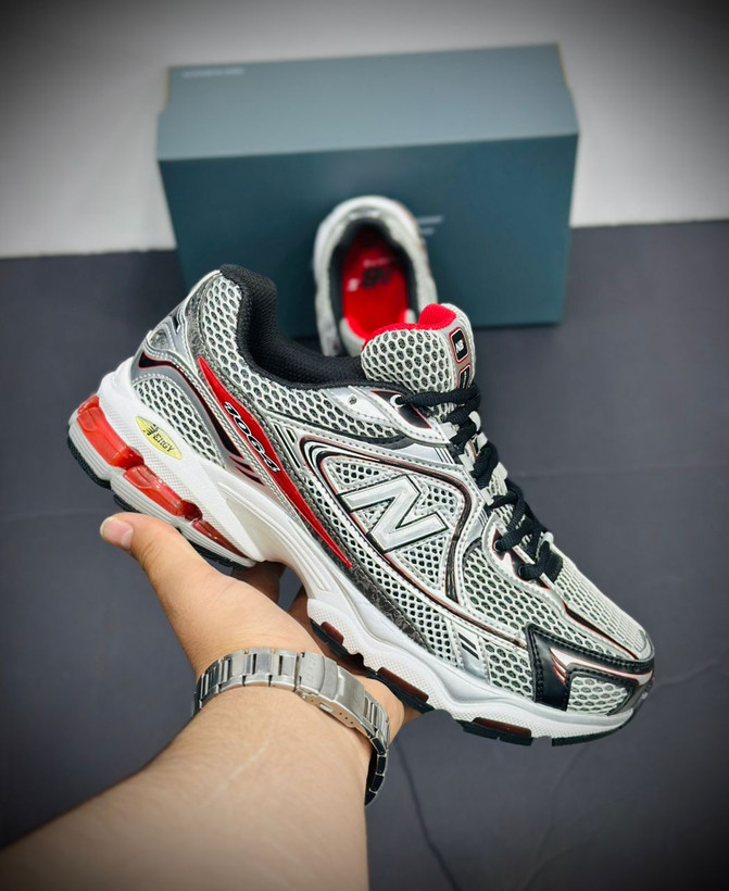 کتونی نیوبالانس ۱۹۰۴تور درشت/Newbalance 1904/ساخت ویتنام/سایز ۴۰الی۴۵/فروش تکی و عمده