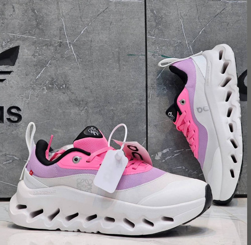 کتونی آن رانینگ کیوسی کلودتیلت 2 لووه مسترکوالیتی/On Running Cloudtilt 2 Loewe/سایز 37 الی 45/فروش عمده و تک