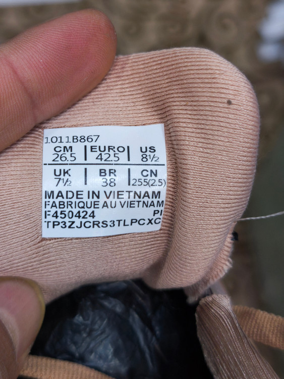 کتونی اسیکس ژل کایانو ۳۴/Asics Gel Kayano 34/ساخت ویتنام/سایز 40 الی 45/فروش عمده و تک