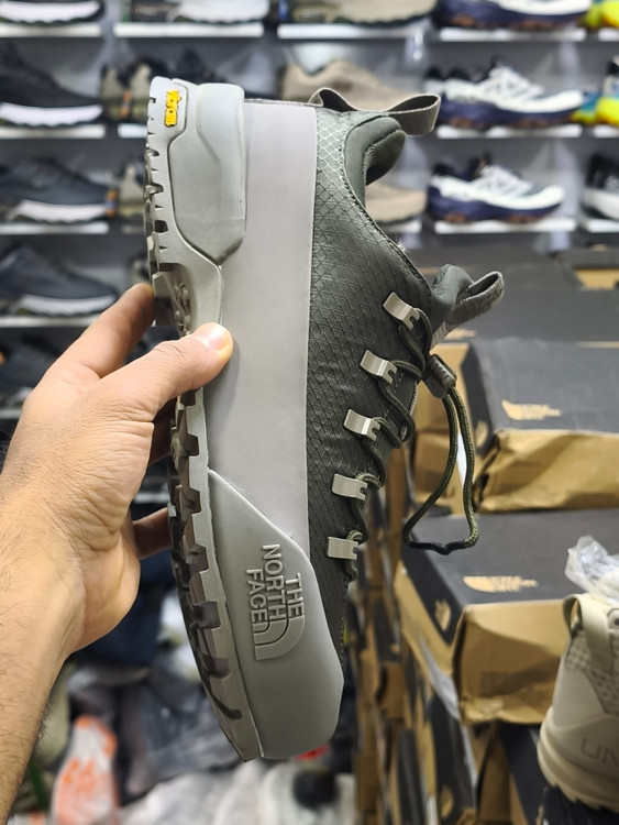 کفش طبیعتگردی مسترکوالیتی The North Face Glenclyffe Low | مخصوص هایکینگ و پیادهروی | سایز ۴۰ الی ۴۵