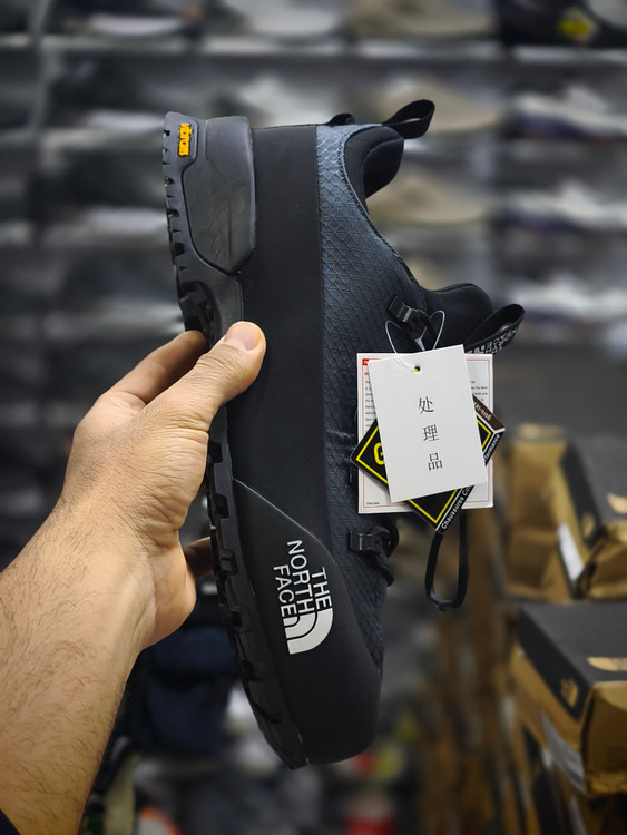 کفش طبیعتگردی مسترکوالیتی The North Face Glenclyffe Low | مخصوص هایکینگ و پیادهروی | سایز ۴۰ الی ۴۵