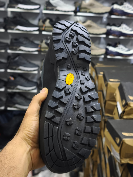 کفش طبیعتگردی مسترکوالیتی The North Face Glenclyffe Low | مخصوص هایکینگ و پیادهروی | سایز ۴۰ الی ۴۵