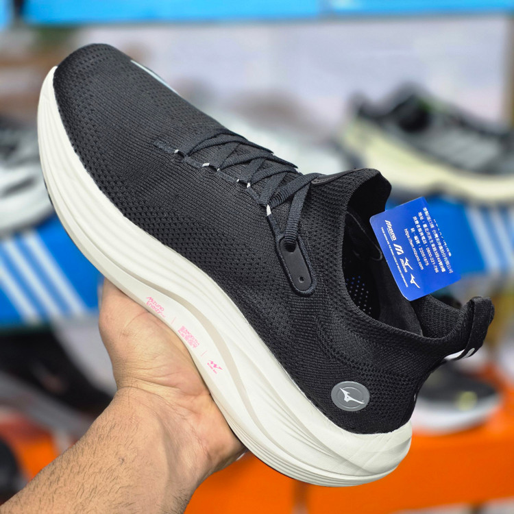 میزانو نئو ویستا/ Mizuno Neo Vista/ساخت ویتنام /سایز ۴۰ الی ۴۵/ فروش تکی و عمده/ضمانت کالا