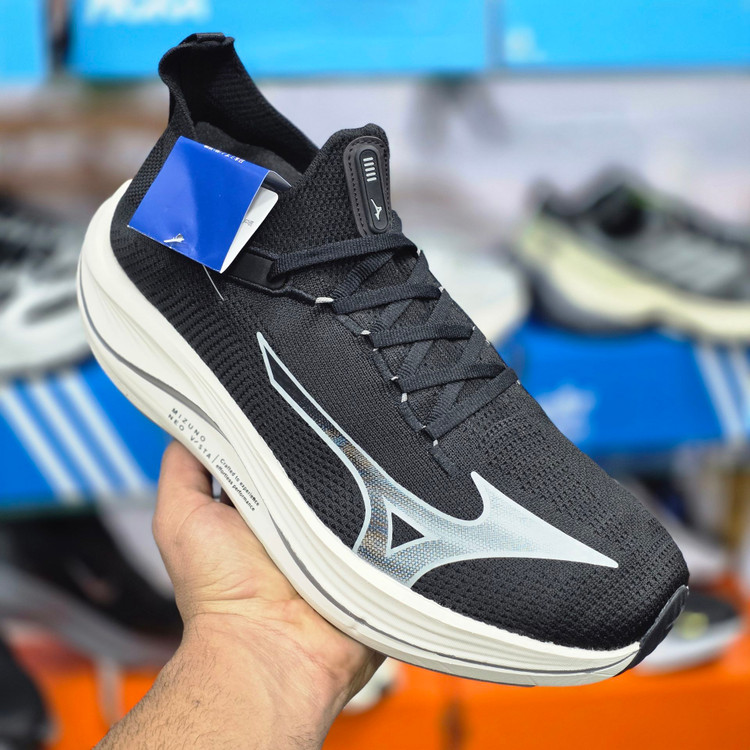میزانو نئو ویستا/ Mizuno Neo Vista/ساخت ویتنام /سایز ۴۰ الی ۴۵/ فروش تکی و عمده/ضمانت کالا