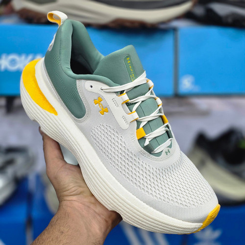 کفش اندرارمور اینفینیت اِلایت ۲ anderarmour infinite elite 2 / ضمانت ویتنامی و کیفیت کالا / سایز ۴۰ الی ۴۵