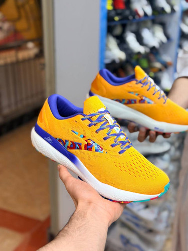 بروکس گاست 16ساخت ویتنام /Brooks Ghost 16/سایز 40 الی 45/فروش عمده و تک