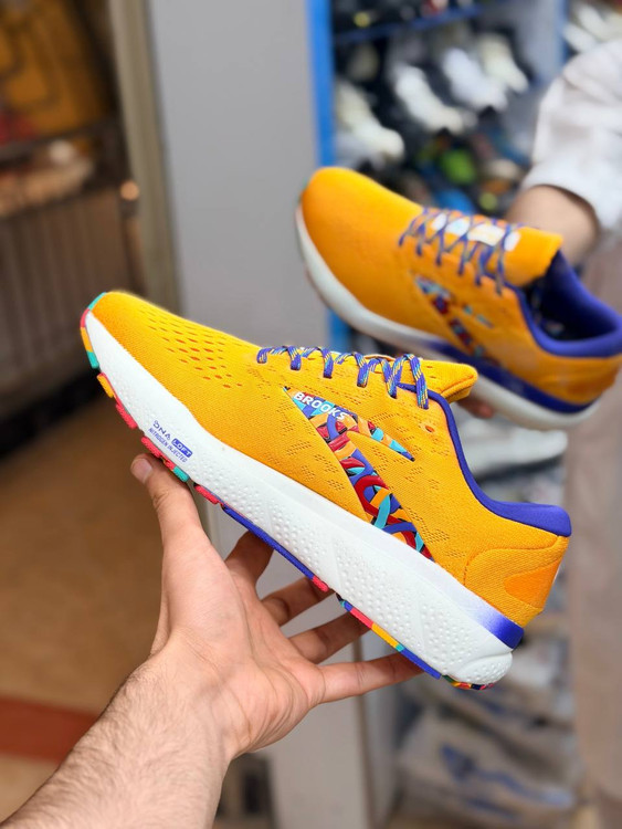 بروکس گاست 16ساخت ویتنام /Brooks Ghost 16/سایز 40 الی 45/فروش عمده و تک