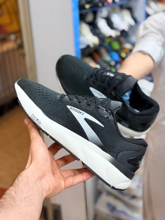 بروکس گاست 16ساخت ویتنام /Brooks Ghost 16/سایز 40 الی 45/فروش عمده و تک