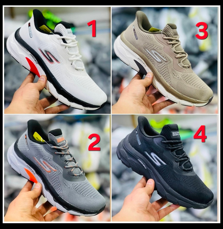 کتونی خارجی اسکیچرز آرچ فیتSkechers Archfit Slip-ins ساخت ویتنام سایز۴۰ تا ۴۵ .فروش تکی و عمده